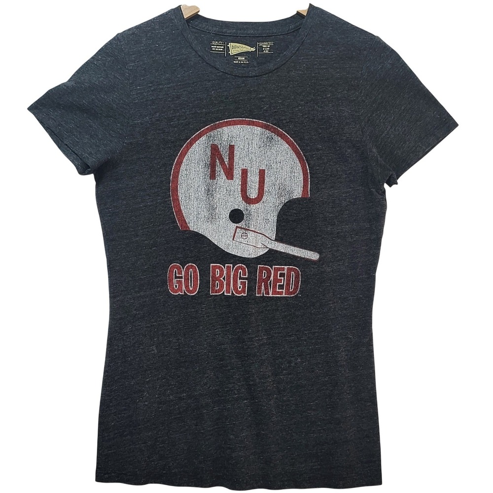 Distant Replays Nebraska Huskers‎ Go Big Red Graphic T-Shirt Womens Medium USA